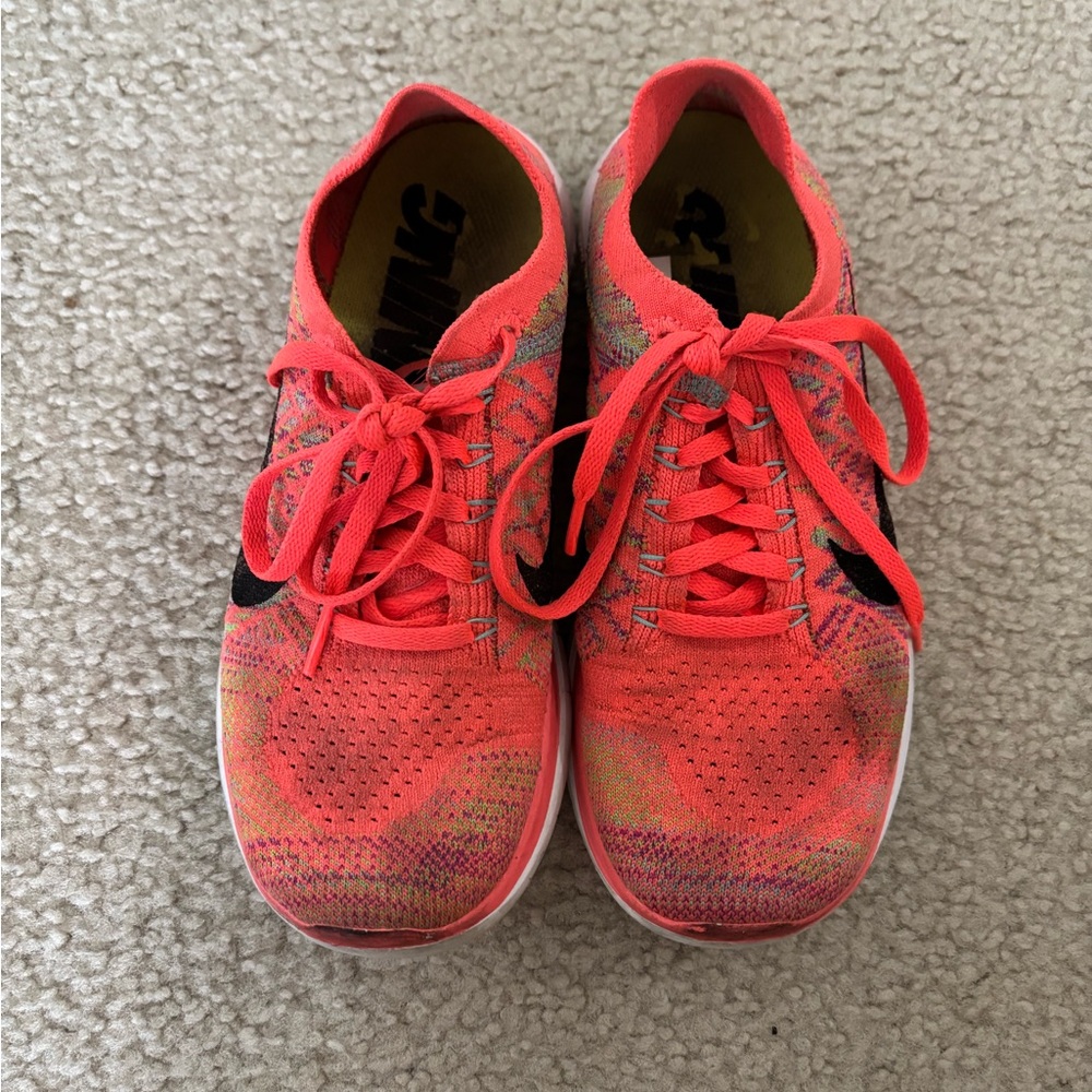 Nike Red and Pink Sneakers Lightweight Knit Design